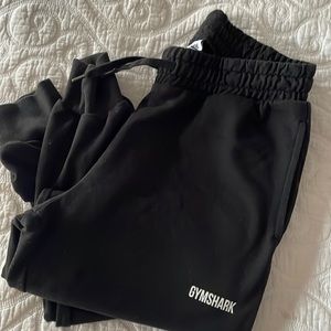 Women's Gymshark full-length black joggers with pockets  Size Small